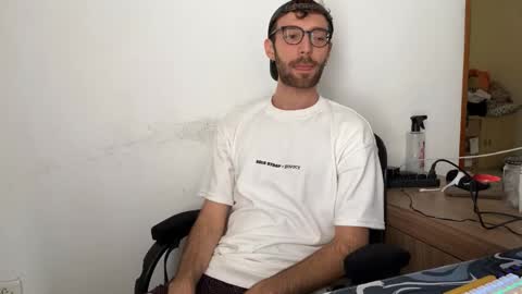 Snapshot of italianboyx0 chatting on 27, 11, 2025 Italian Boy online show from 27, 11, 2025