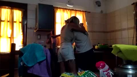 italiankingstripper online show from 8, 2, 2026