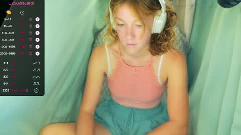 Lily online show from 6, 4, 2026