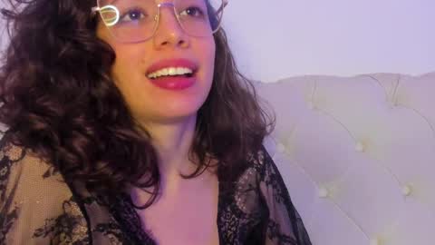 Snapshot of its_marie chatting on 9, 2, 2025 Maria online show from 9, 2, 2025