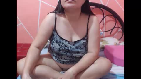 Snapshot of itsme_kitty chatting on 24, 2, 2025 Kitty online show from 24, 2, 2025