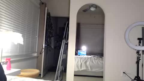 Snapshot of itsmealexisrae chatting on 18, 11, 2025 Alexis Rae online show from 18, 11, 2025