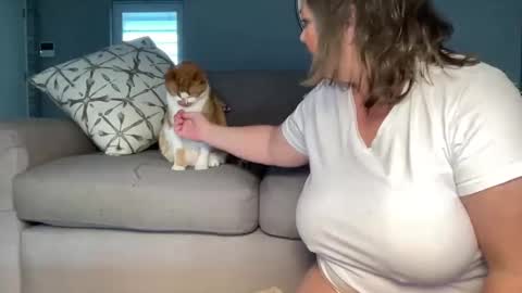 Jade online show from 2, 10, 2025