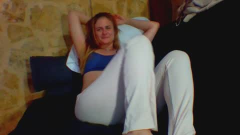 Snapshot of itsmekrissy chatting on 2, 4, 2026 itsmekrissy online show from 2, 4, 2026