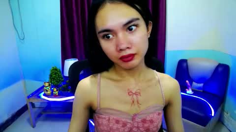 itsmeloveypinay online show from 22, 11, 2025