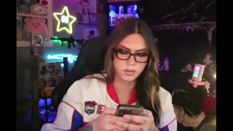 Nicki Foxx online show from 16, 1, 2025