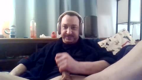 Shady2no1 online show from 4, 2, 2026