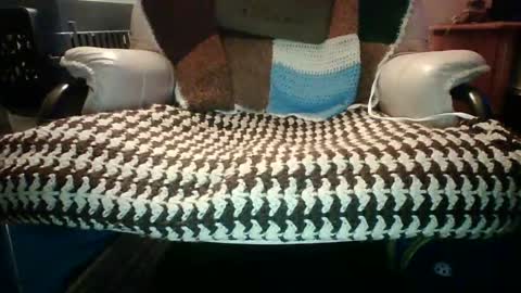 itsthick13 online show from 5, 8, 2026