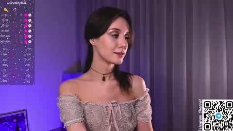 Snapshot of ittybittytittykira chatting on 24, 11, 2025 Kira online show from 24, 11, 2025