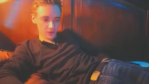 itzd123 online show from 24, 4, 2026