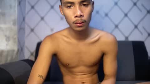 Snapshot of itzme_urboy chatting on 13, 5, 2026 itzme_urboy online show from 13, 5, 2026