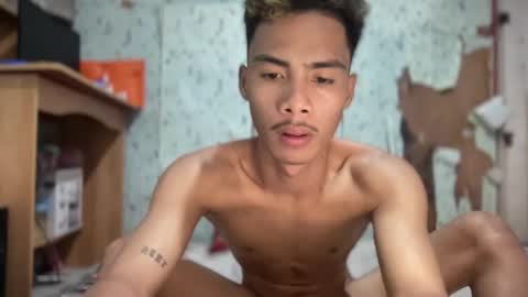 Snapshot of itzme_urboy chatting on 22, 5, 2026 itzme_urboy online show from 22, 5, 2026