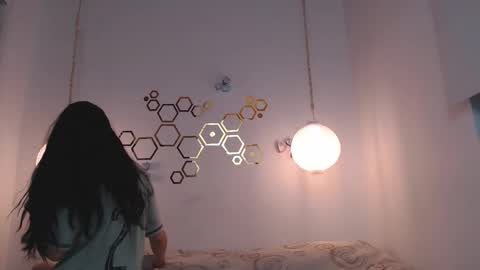 Snapshot of ivana_rose chatting on 6, 3, 2025 Adris online show from 6, 3, 2025