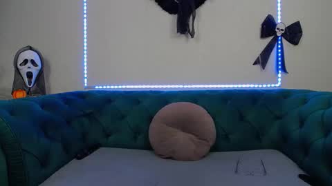 Snapshot of ivanacharm chatting on 30, 10, 2025 ivanacharm online show from 30, 10, 2025