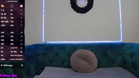 Snapshot of ivanacharm chatting on 28, 11, 2025 ivanacharm online show from 28, 11, 2025