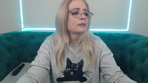 Snapshot of ivanacharm chatting on 11, 1, 2026 ivanacharm online show from 11, 1, 2026