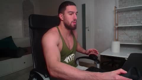 Snapshot of ivanhydee chatting on 19, 1, 2026 IvanHydee online show from 19, 1, 2026