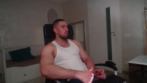 Snapshot of ivanhydee chatting on 7, 2, 2026 IvanHydee online show from 7, 2, 2026