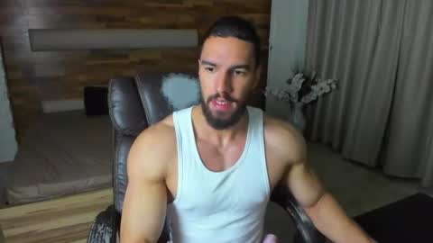 Snapshot of ivanhydee chatting on 18, 7, 2026 IvanHydee online show from 18, 7, 2026