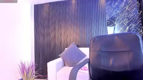 ivanna online show from 24, 7, 2026