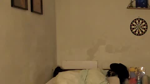 Snapshot of ivano_jones chatting on 19, 2, 2025 Ivano online show from 19, 2, 2025