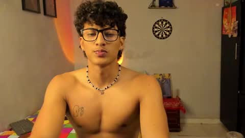 Snapshot of ivano_jones chatting on 2, 3, 2025 Ivano online show from 2, 3, 2025