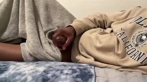 Snapshot of iversoncoreia chatting on 28, 2, 2025 iverson online show from 28, 2, 2025