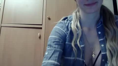 Snapshot of ivetta911 chatting on 11, 2, 2026 ivetta911 online show from 11, 2, 2026