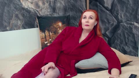 Snapshot of ivettasplash chatting on 27, 11, 2025 IrennaSplash online show from 27, 11, 2025