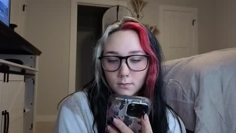 ivey jade online show from 12, 11, 2025