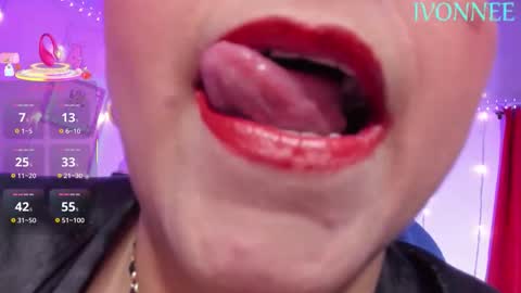 Ivonne online show from 15, 2, 2026