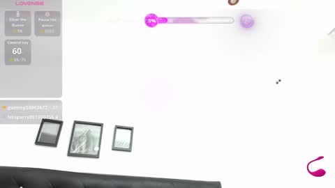 Snapshot of ivorynoir chatting on 22, 10, 2025 ivorynoir online show from 22, 10, 2025