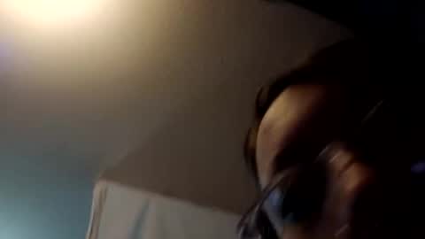 ivorytrixx online show from 1, 12, 2025