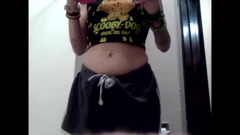 ivorytrixx online show from 13, 1, 2026