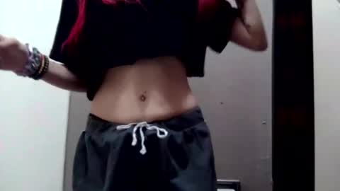 ivorytrixx online show from 17, 1, 2026