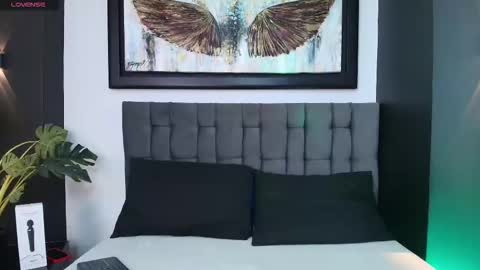 ivi rosse  online show from 17, 3, 2026