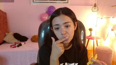 Snapshot of ivy_gail chatting on 29, 1, 2025 IVY online show from 29, 1, 2025