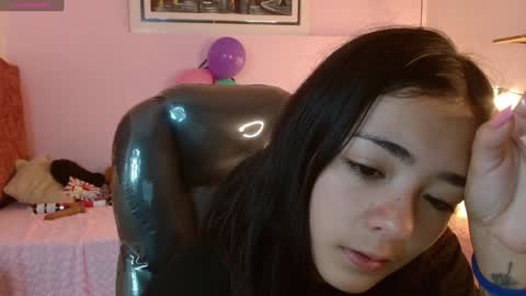 Snapshot of ivy_gail chatting on 29, 1, 2025 IVY online show from 29, 1, 2025