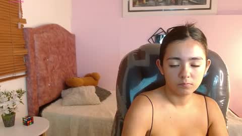 Snapshot of ivy_gail chatting on 20, 2, 2025 IVY online show from 20, 2, 2025