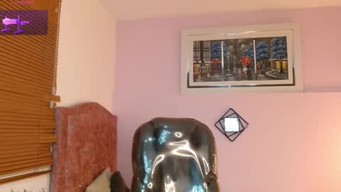 Snapshot of ivy_gail chatting on 26, 2, 2025 IVY online show from 26, 2, 2025