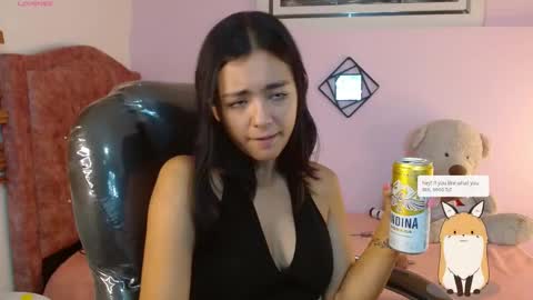 Snapshot of ivy_gail chatting on 1, 3, 2025 IVY online show from 1, 3, 2025