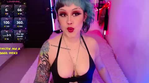 Snapshot of ivy_rosse chatting on 9, 1, 2026 You can find more of me here online show from 9, 1, 2026