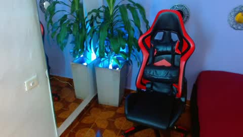 ivy_scorpio online show from 4, 10, 2025