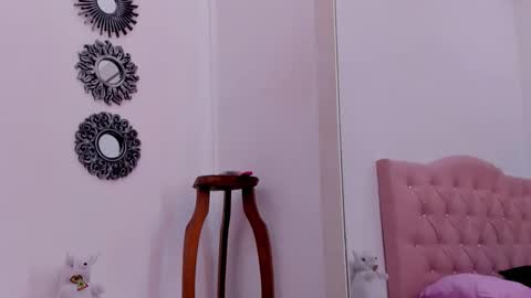 ivy_scorpio online show from 14, 2, 2026