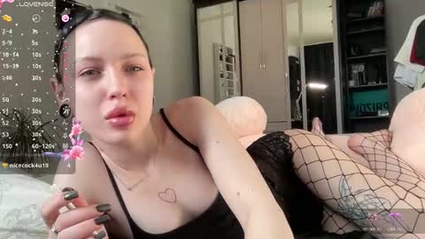 Snapshot of ivyashworth chatting on 15, 1, 2026 Ivy online show from 15, 1, 2026