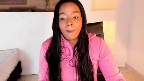 Snapshot of ivybliss8 chatting on 19, 1, 2025 i v y b l i s s online show from 19, 1, 2025