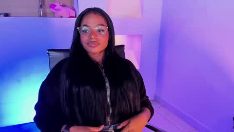 Snapshot of ivybliss8 chatting on 28, 1, 2025 i v y b l i s s online show from 28, 1, 2025