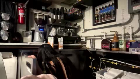 Ivy Rose online show from 26, 11, 2025