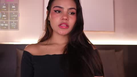 ivyellis online show from 22, 5, 2026