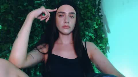 Snapshot of ivyjonson chatting on 17, 7, 2026 Miss Ivy online show from 17, 7, 2026